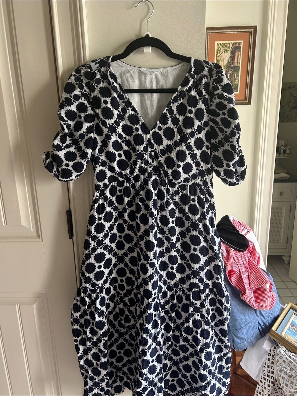 Time and Tru White and Navy Casual Dress